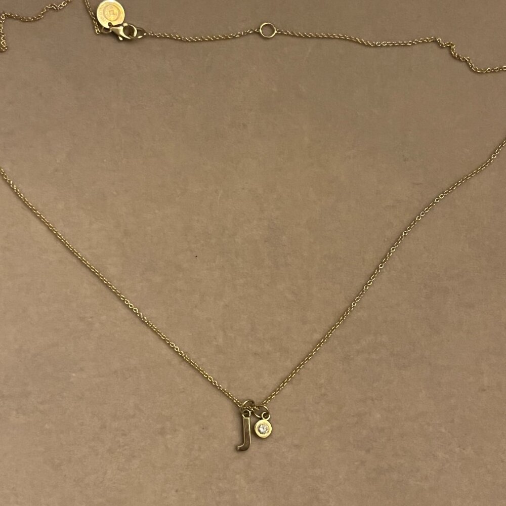 BNWT 14k Solid Yellow Gold Initial J Necklace with Lab Grown Diamond - Picture 5 of 16